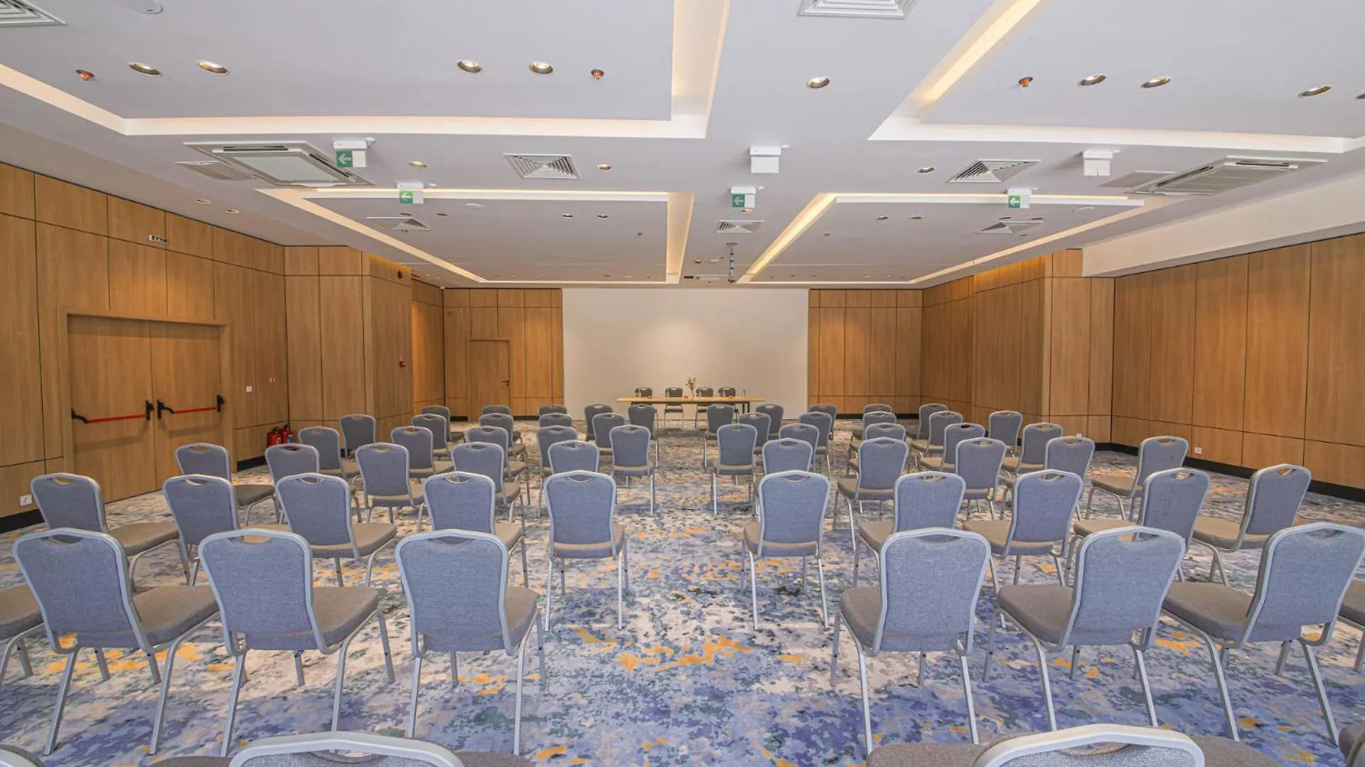 Poseidon Beach Resort - 5-Star Luxury Experience, Premium Full Board Sables d'or