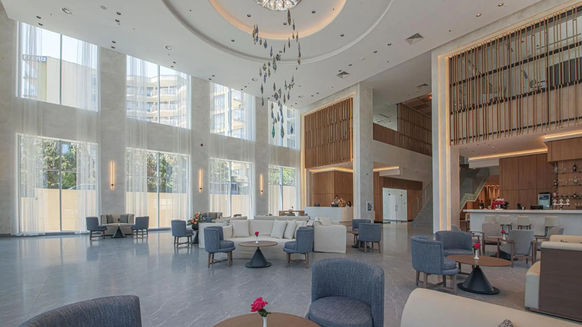 Poseidon Beach Resort - 5-Star Luxury Experience, Premium Full Board Sables d'or Hotel